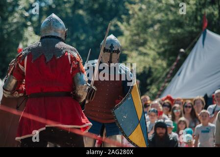 07/07/2018 Wojnowice, Polen, Turnier, Ritter' Match auf dem Schlachtfeld Stockfoto