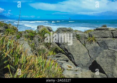 Pancake Rocks in der Nähe von Punakaiki, Südinsel, Neuseeland Stockfoto
