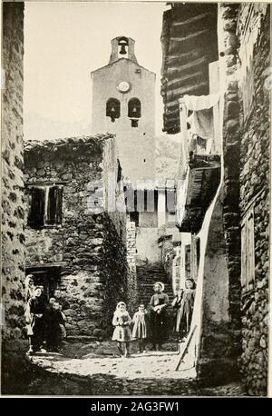 . Reisen in die Pyrenäen: Andorra und der Küste von Barcelona nach Carcassonne. broughthere, wie anderswo, nicht Frieden, sondern das Schwert. Die arische Gothswere bald mit der Katholischen Franks verwickelt. Ihre KingAlaric, Enkel des Theoderich, W^wie in der Schlacht bei Vouilleby Clovis getötet; und Carcassonne, ihre starke Festung, in whichthey hatte alle Schätze der Krone, belagert wurde. Es einen umstrittenen Nachfolge gefolgt. Narbonne war sackedby Gondebaud, das burgundische König, aber wiederhergestellt theVisigoths durch die gewaltsame Intervention des Theoderich der Große, König der Goten. Rou Stockfoto