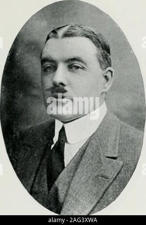 . Bemerkenswerte Londoners, eine Illustrierte "Who's Who" der Professionelle und Geschäftsleute. HKNRV A.-W. SAUNDERSManaging Direktor des Saunders Garage und Motor CarCo., Ltd., 31., Die Parade, Golders Green, der mit Zweigen inHampstead und West London. Direktor der allgemeinen Estatesand Versicherung (Manchester), Ltd., einer der wichtigsten moversto die aufgeschobene Zahlung System von Kraftfahrzeugen eröffnen. Geboren North Devon, 1890. Privatunterricht, articledto der Wolsey Motor Co., später zum Managing Directorof Saunders Garage Co., Birmingham: und Gründer von theLondon Co., 1918. Die erholungen: Autofahren, Hockey. {Foto Stockfoto