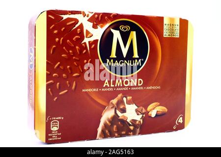 Algida Magnum Eis. Magnum Algida ist eine Marke von Unilever Stockfoto