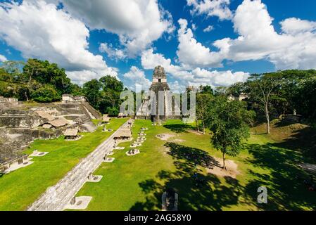 TIKAL, GUATEMALA Pyramiden in El Peten, Tikal National Park. Stockfoto