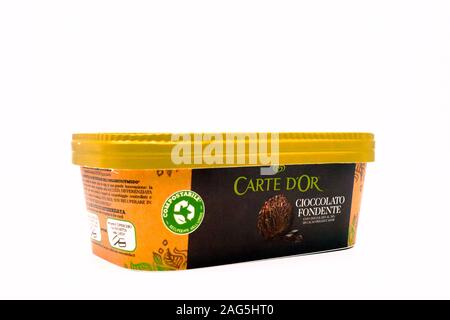 Carte D'oder Algida Eis. Algida Carte d'Or ist eine Marke von Unilever Stockfoto