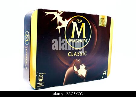Algida Magnum Eis. Magnum Algida ist eine Marke von Unilever Stockfoto