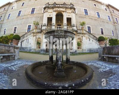 Villa d'Este in Tivoli, Italien - die Fassade der Villa. Villa d'Este, Tivoli, Region Latium, Italien. Stockfoto