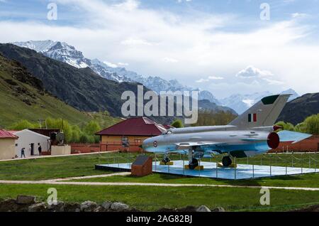 MIG-21 Überschall-Strahlflugzeug und Abfangflugzeug im Kargil war Memorial, Ladakh, Indien Stockfoto
