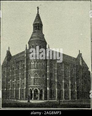 . Überprüfung der Bewertungen und der Welt arbeiten. AUDITORIUM im East Northfield. (Stellenzahl 2, 500.) Es ist zweifelhaft, ob ein Mensch überhaupt so viele Menschen konfrontiert andpreached. Whitefield drewlarge Menschenmassen, aber in unregelmäßigen Abständen; Moodyspoke zu tausenden Nacht für Nacht, Woche andweek heraus, und seine letzten Worte als Evangelist in Kansas City vor einem Publikum von 15.000 Menschen wereuttered. Seine Zeichnung macht in 1899 asgreat wie in den 60er und 70er Jahren in Gemeinschaften wherehe war eine neue Stimme. Spurgeon füllten die Metro- politan Wohnung in London für eine lange Serie ofyears und sein Publikum waren Cosmopol Stockfoto