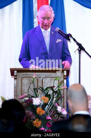 Der Prinz von Wales bei der Rede, als er ein Advent Service am Emmanuel Christian Fellowship Church in London besucht, die den von der Ostern Angriffe in Sri Lanka betroffen erinnern. PA-Foto. Bild Datum: Mittwoch, 18 Dezember, 2019. Photo Credit: Tim Whitby/PA-Kabel Stockfoto