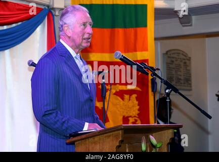 Der Prinz von Wales bei der Rede, als er ein Advent Service am Emmanuel Christian Fellowship Church in London besucht, die den von der Ostern Angriffe in Sri Lanka betroffen erinnern. PA-Foto. Bild Datum: Mittwoch, 18 Dezember, 2019. Photo Credit: Tim Whitby/PA-Kabel Stockfoto