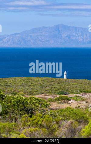 Vertikale Aufnahme einer Felsformation am Meeresufer in Cape of Good Hope, Kapstadt, Südafrika Stockfoto