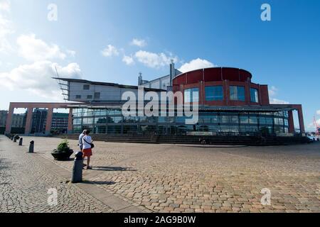 Goteborgesoperan (Göteborg Opera House) bei Lilla Bommen in Göteborg, Schweden. Es Stadien andere Aufführungen wie Ballett, Tanz, Musicals und Co Stockfoto