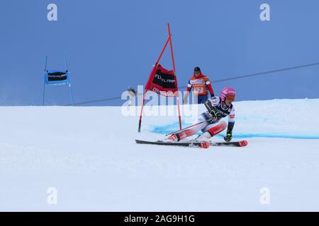 17. Dez 2019 Courchevel Frankreich Forni Josephine konkurrieren in Audi FIS Alpine Ski World Cup 2019/20 Riesenslalom der Frauen Ski Sport Wintersport Stockfoto