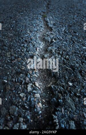 Asphalt zerbrochen Details Stockfoto
