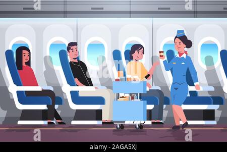 Flight Attendant Getränke für Fluggäste Stewardess in Uniform drücken Trolley Warenkorb Professional Service Travel Concept moderne Flugzeug board Interieur voller Länge horizontale Flachbild Vector Illustration dienen Stock Vektor