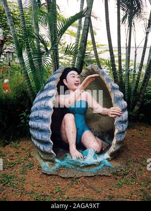 Skulptur innen Haw Par Villa, Singapur. Der Themenpark, mit Schwerpunkt auf der chinesischen Mythologie, wurde im Jahre 1937 von den Schöpfern der Tiger Balm ointme gegründet Stockfoto