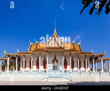Die Silberne Pagode im Königlichen Palast, Phnom Penh, Kambodscha. Stockfoto