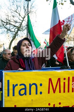 Iraner protestieren in London in der Sympathie mit und unterstützt die Demonstrationen im Iran in der Opposition gegen die Politik der iranischen Regierung und brutale Regime Stockfoto