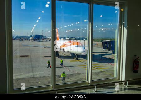 Easyjet Flugzeug Flughafen Athens, Athens International Airport Eleftherios Venizelos Stockfoto