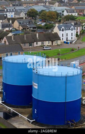 Öltanks, Invergoardon, Schottland, Vereinigtes Königreich Stockfoto