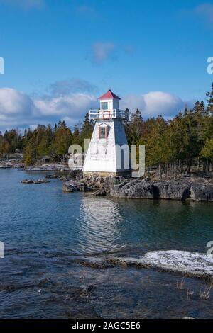 Ein Blick auf die South Baymouth Leuchtturm. Stockfoto