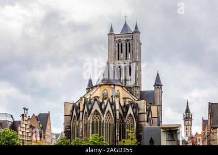 Gent Stadt Altstadt mit St.-Nikolaus-Kirche Türme, Region Flandern, Belgien Stockfoto