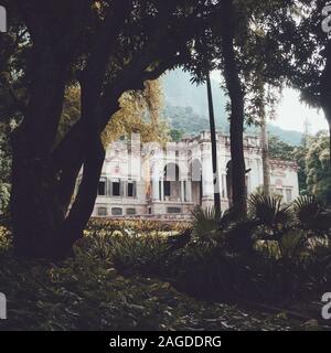 Der berühmte Parque Lage mit seinem Schloss in Rio de Janeiro, Brasilien Stockfoto