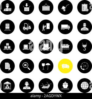 Gütertransporte Glyphe Symbole gesetzt. Lieferservice. Land, Luft und Wasser. Vektor weisse Silhouetten Abbildungen in schwarzen Kreisen Stock Vektor