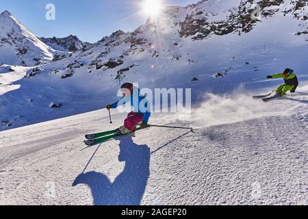 Ski-Skifahrer, Kühtai, Österreich Stockfoto