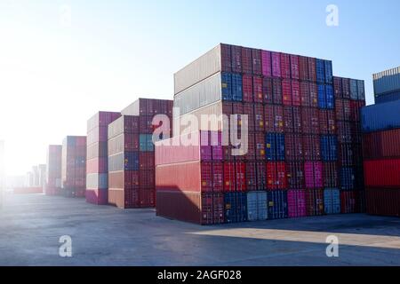 Stack Container für Import und Export Konzepte. Stockfoto