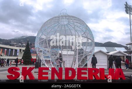 Der Winterzauber ist offen auf der austellungshalle Plateau für alle Besucher bis zum 31.12.2019. Verschiedene Veranstaltungen werden inszeniert werden und als Hauptattraktion ist die Stockfoto