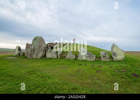 West Kennet Long Barrow, historische Grabkammer in Wiltshire, Großbritannien Stockfoto