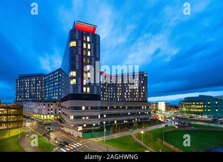 Ansicht des umstrittenen neuen super Krankenhaus die Queen Elizabeth University Hospital (QEUH) in Glasgow, Schottland, Großbritannien Stockfoto