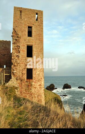 Neue Slains Castle, Cruden Bay, Aberdeenshire Stockfoto