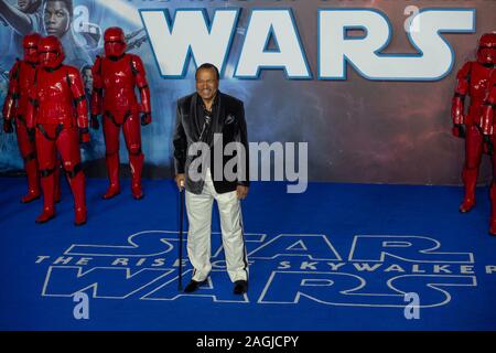 LONDON, ENGLAND - Dezember 18: Billy Dee Williams besucht die Europäische Premiere von 'Star Wars: Der Aufstieg der Skywalker" im Cineworld Leicester Square auf Stockfoto