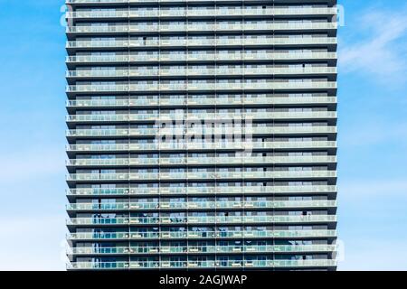 Außenansicht der Cosmopolitan Hotel, Casino mit Open-Air-Balkon - Las Vegas, Nevada, USA - Dezember, 2019 Stockfoto