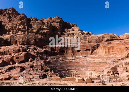 Petra, das Römische Theater, skulpturelle alte Architektur, Jordanien, Naher Osten, Asien Stockfoto