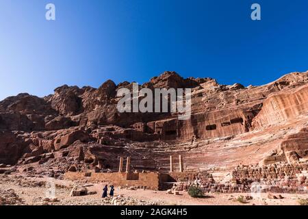 Petra, das Römische Theater, skulpturelle alte Architektur, Jordanien, Naher Osten, Asien Stockfoto