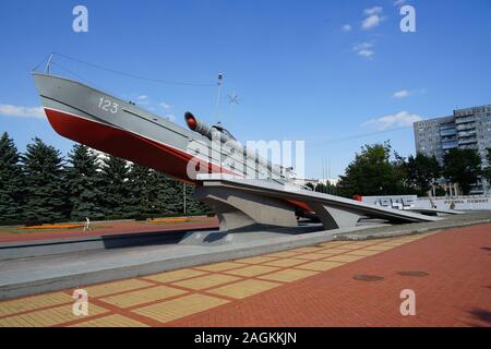 Torpedoboot "Komsomolez Typ 123-BIZ, Denkmal für die Seefahrer der Ostsee, Kaliningrad, ehemaliges Königsberg, Oblast Kaliningrad, Russland Stockfoto