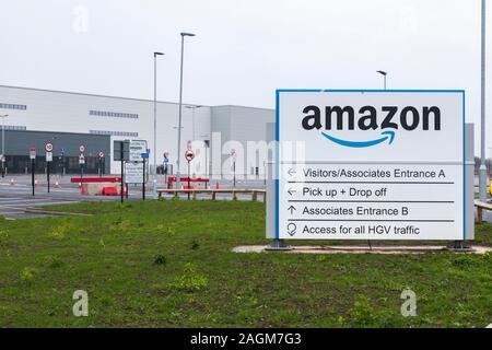 Der neue Amazon Fulfillment Center auf Symmetrie Park in Darlington, England, UK. Mitteilung 19/12/19. Stockfoto