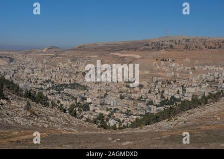 Blick Richtung Nablus Governatorats Berg Garizim, einem der höchsten Gipfel in der West Bank, Israel Stockfoto