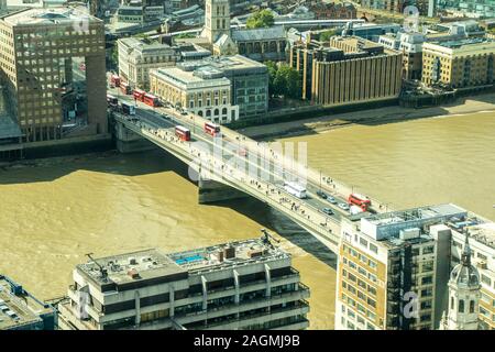 August 20, 2019 - Tower Bridge, London, Vereinigtes Königreich. Ein Blick auf viele Sehenswürdigkeiten in London oder Brücken, die alle den Weg durch den berühmten Fluss Th stretch Stockfoto