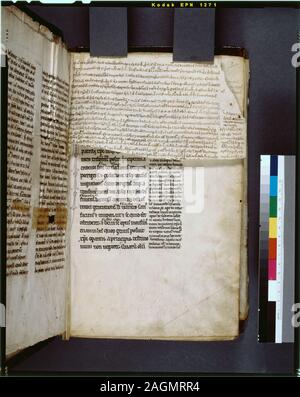 In de Ricci, Seymour, Volkszählung Handschriften des Mittelalters und der Renaissance in den Vereinigten Staaten und Kanada aufgeführt. New York. New York: H.W. Wilson, 1935; und Ergänzen, New York, N.Y.: Bibliographische Gesellschaft von Amerika, 1962. Eigentum: 16. April 1486 von Pyatardi (?), Kantor und Kanon der Kathedrale von St. Maurice, Vienne, Pater Johannes Burgensis, des Klosters Dominae Nostrae Eige n tum vor Chisas Gardiano. Bei William R. Williams Verkauf, 1896 gekauft. 1 Hand; unterschiedliche Feststellung Hände auf w. v Scribal Mark am unteren linken der Charta? 22-44 Zeilen in bis zu drei Spalten, in Bleistift, prickings ausgeschlossen und gelegentliche Stockfoto