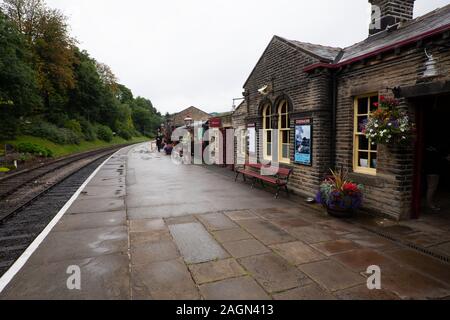 Oxenhope Bahnhof in West Yorkshire ist die Endstation der Keighley und Worth Valley Railway Dampf Denkmalpflege Eisenbahn in Großbritannien. Stockfoto