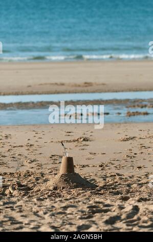 Sandcastle auf Gairloch Strand, Scottish Highlands Stockfoto