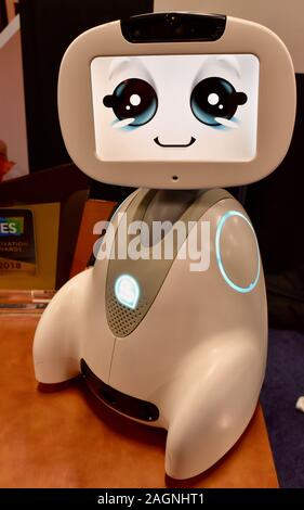 Buddy Personal Assistant Roboter von Blue Frog Robotics präsentiert auf der CES vorgestellt Event auf der CES, Consumer Electronics Show, Las Vegas, Nevada, USA Stockfoto