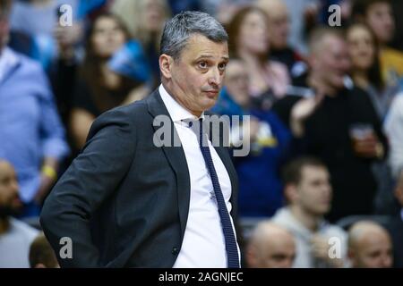 Berlin, Deutschland, 18. Dezember 2019: Dejan Radonijc Head Coach des FC Bayern München Basketball während der euroleague Basketball match Stockfoto