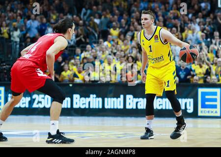 Berlin, Deutschland, 18. Dezember 2019: Makai Mason von Alba Berlin in der EuroLeague basketball Match zwischen Alba Berlin und FC Bayern Stockfoto