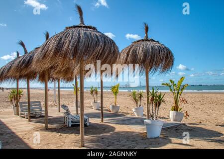 Valdelagrana Strand, in El Puerto de Santa Maria, Cadiz, Andalusien, Spanien Stockfoto