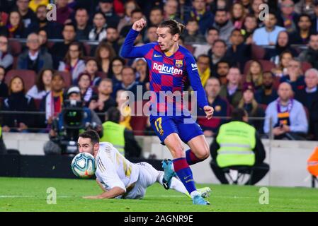 BARCELONA-DEZ 18: Griezmann spielt in der Liga Match zwischen dem FC Barcelona und Real Madrid im Camp Nou Stadion am Dezember 18, 2019 in Barcelon Stockfoto