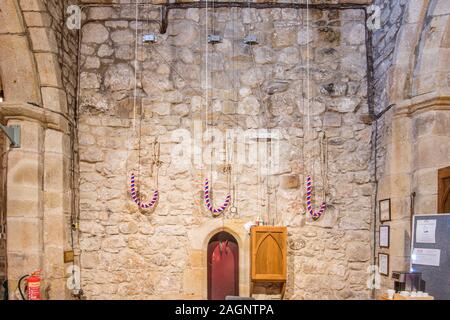 Die Glocke Seile St Mary's Long Preston Stockfoto